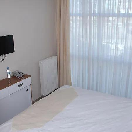 Golpark Hotel Golbası